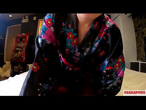 ❤️ Jauna cosplay meitene mīl seksu līdz orgasmam ar skvirtu zirdziņā un blowjob. Āzijas meitene ar matainu kundzi un skaistām krūtīm tradicionālā japāņu tērpā amatieru video, kurā redzama masturbācija ar seksa rotaļlietām. Sakura 3 OSAKAPORN. ❤❌ Anāls video pie mums