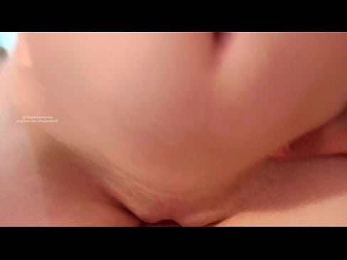 ❤️ Guļu māsas istabā, un tā es pamodos ❤❌ Anāls video pie mums