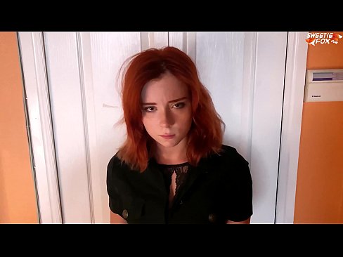 ❤️ Apsargs sodīja skaistu sievieti par zādzību veikalā - sperma mutē ❤❌ Anāls video pie mums